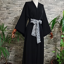 Dubai İpeğinden Uzun Siyah Kimono Abaya