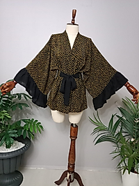 Kısa Kimono Floş Kumaştan Özel Tasarım.