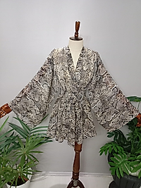 Şifon Kumaştan Özel Tasarım Kimono.