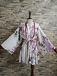 Medine İpeğinden Özel Tasarım Kimono.