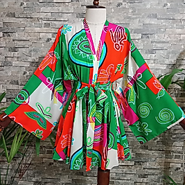 Pamuk Viskon Kumaştan Desenli Kısa Kimono.