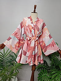 Aerobin Kumaştan Özel Tasarım Kimono.